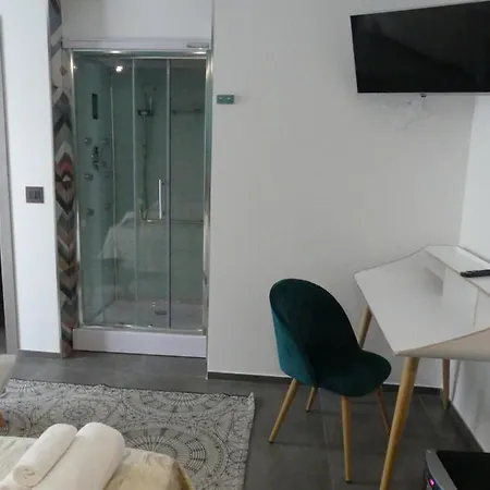 Piazza Risorgimento Szálloda Porto Cesareo