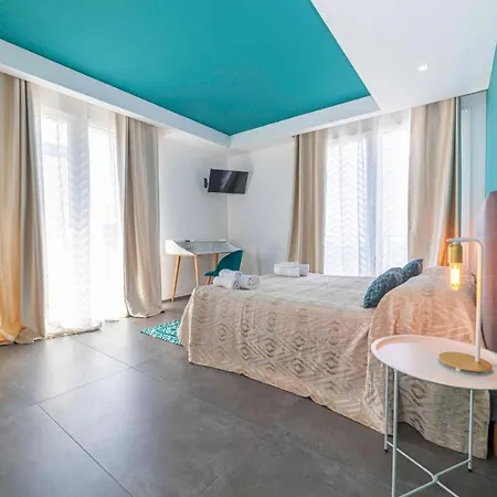 Piazza Risorgimento 3*