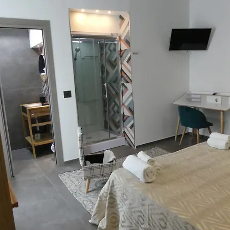Piazza Risorgimento Hotel 3*