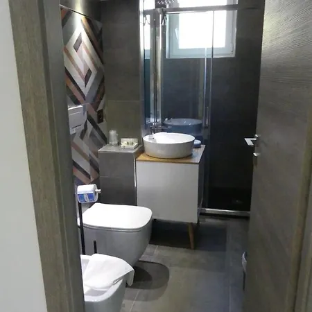 Piazza Risorgimento 3*