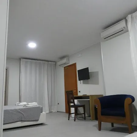 Piazza Risorgimento 3*