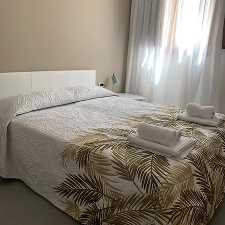 Piazza Risorgimento 3* Porto Cesareo