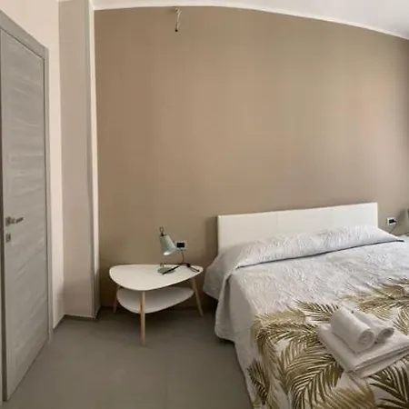 Hotel Piazza Risorgimento