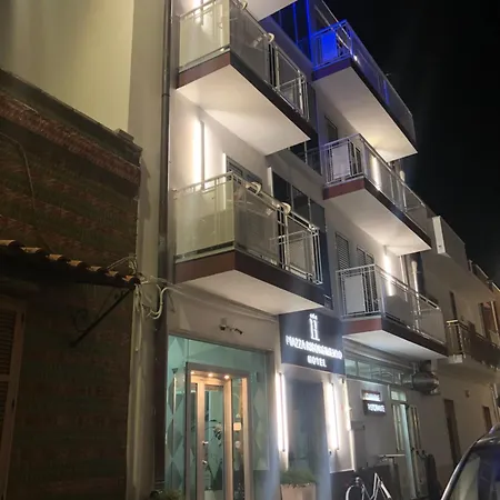 Hotel Piazza Risorgimento Porto Cesareo
