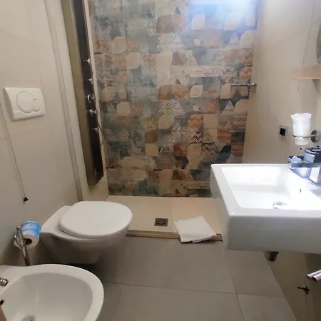 Piazza Risorgimento 3*